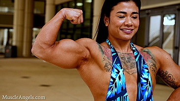 Jane Akarapreecha ​MuscleAngels.com