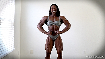 Sheronica Henton ​MuscleAngels.com